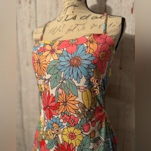 Le Lis floral dress